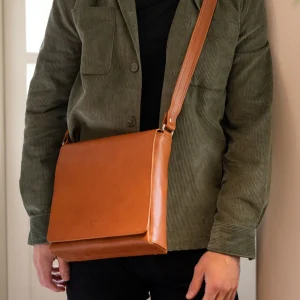 OKAYS Severi nahkainen olkalaukku, konjakki