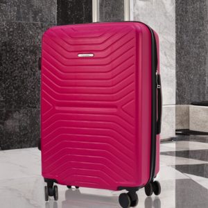 keskikokoinen 65cm matkalaukku