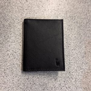 pienin RFID-suojattu nahkalompakko
