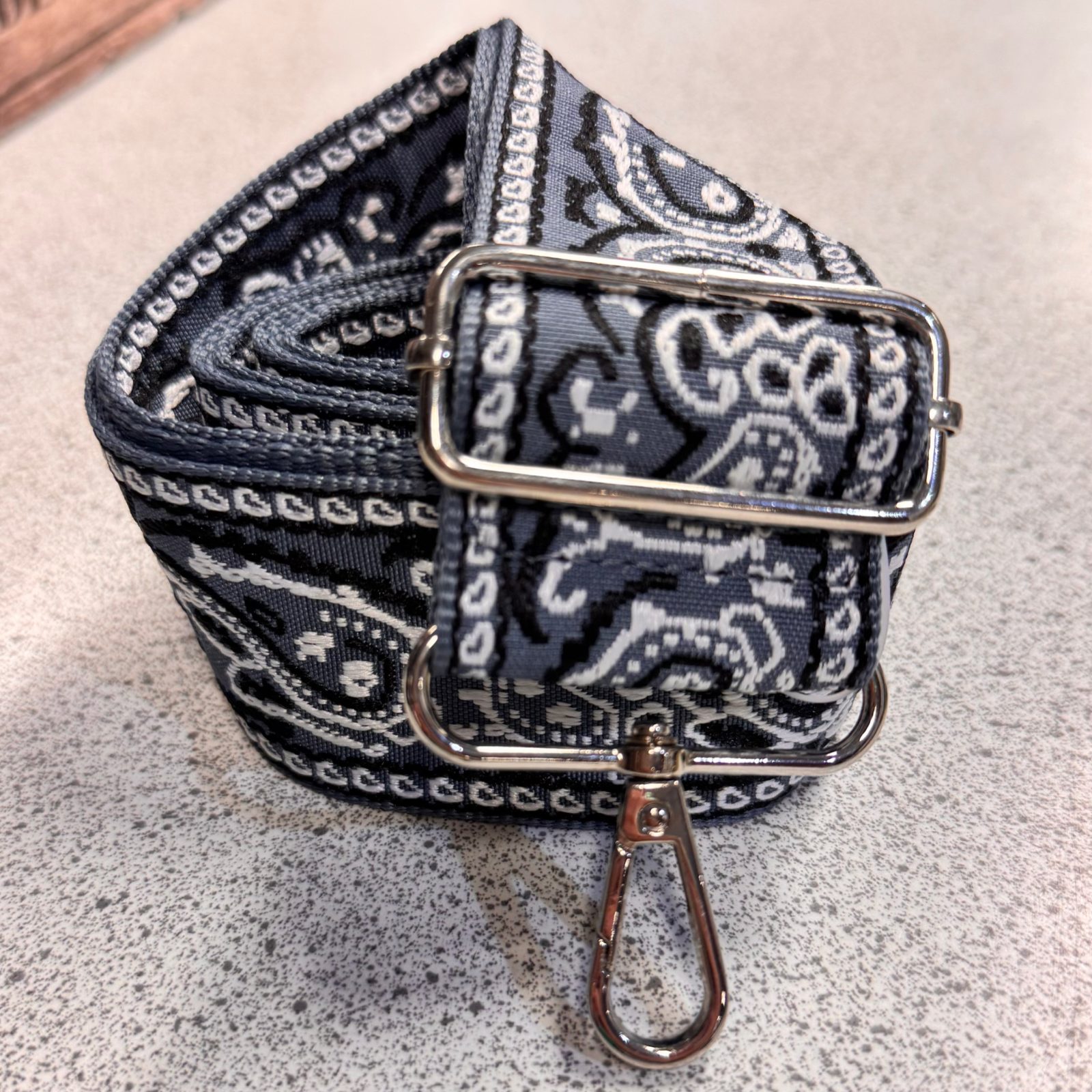 Olkahihna laukkuun siniharmaa, 1986