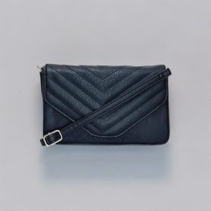 Pigeon Collections pieni musta olkalaukku