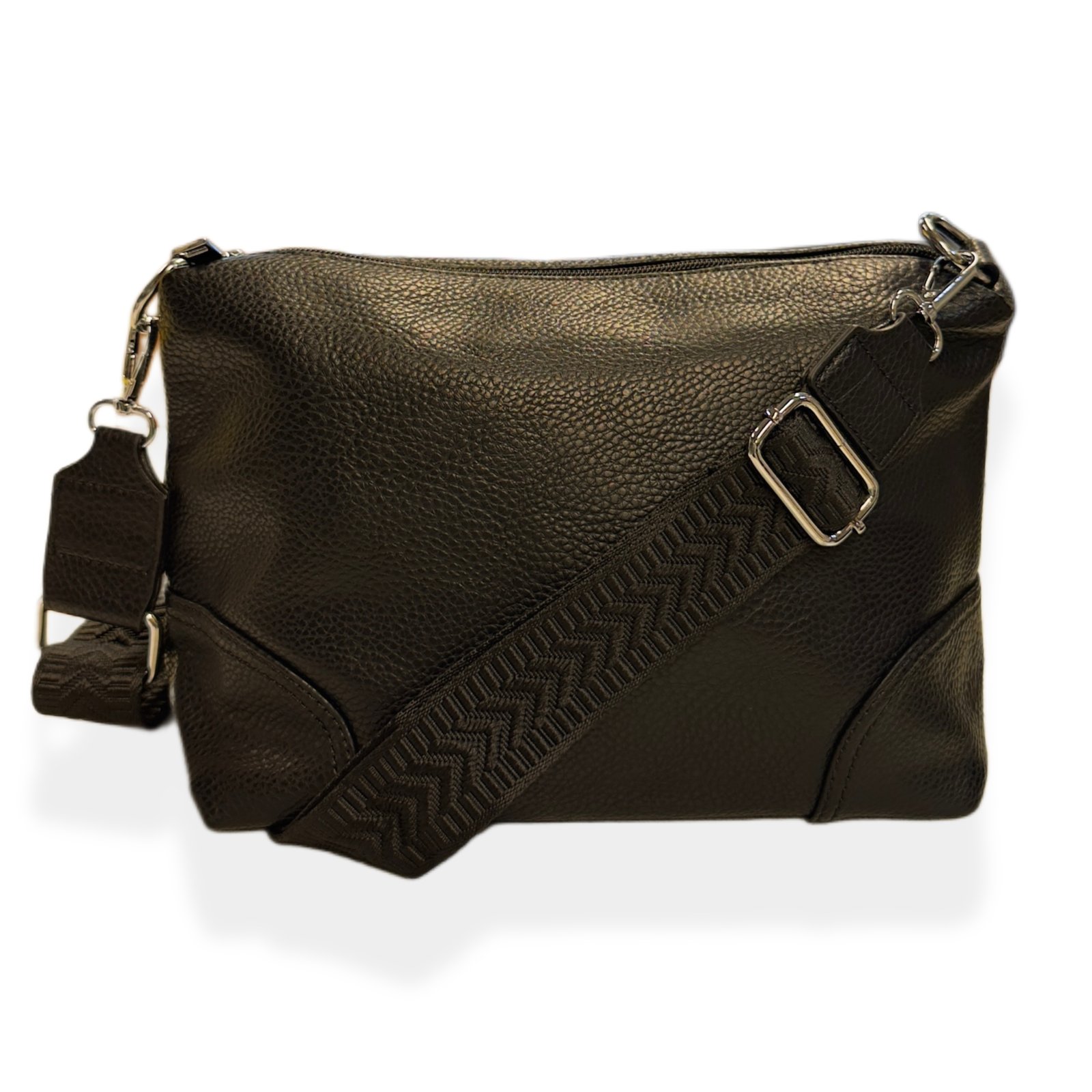 olkalaukku leveällä hihnalla