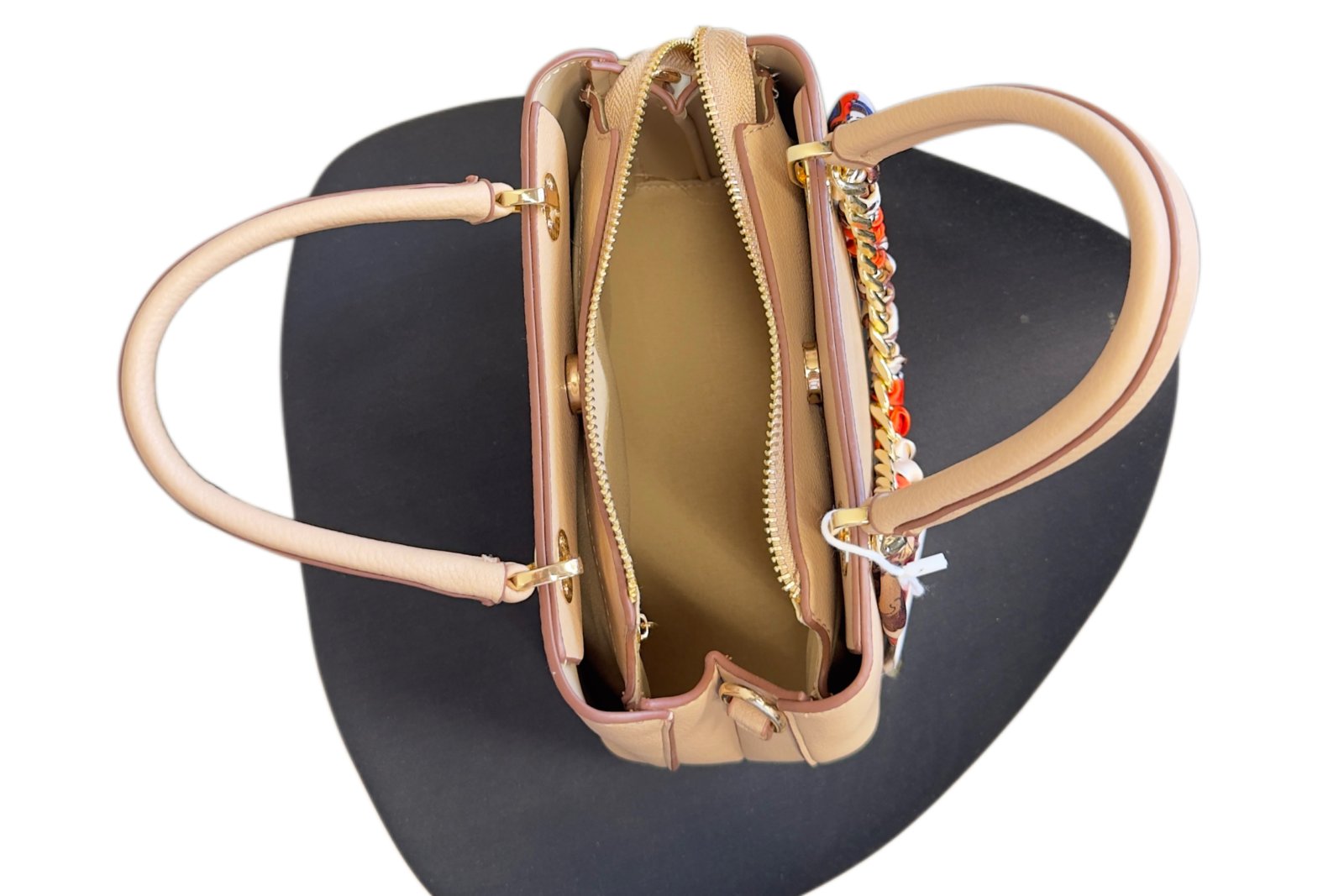 Tyylikäs Paula Rossi käsilaukku huivikoristeella, H981 - Image 10